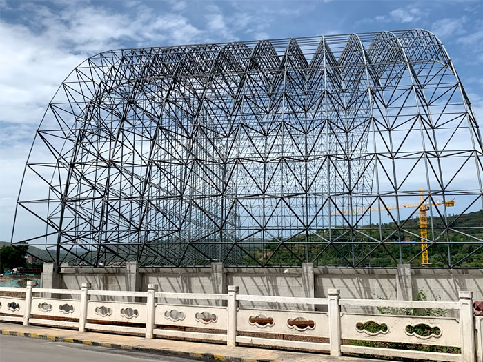 合山山寨矿储煤棚网架